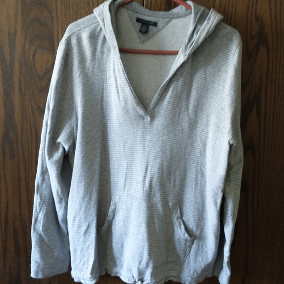Tommy Hilfiger Other - Tommy Hilfiger gray striped hoodie